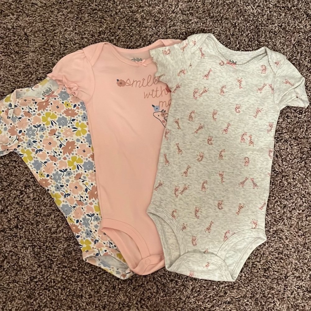 Carter’s Assorted Onesies 3 Pack